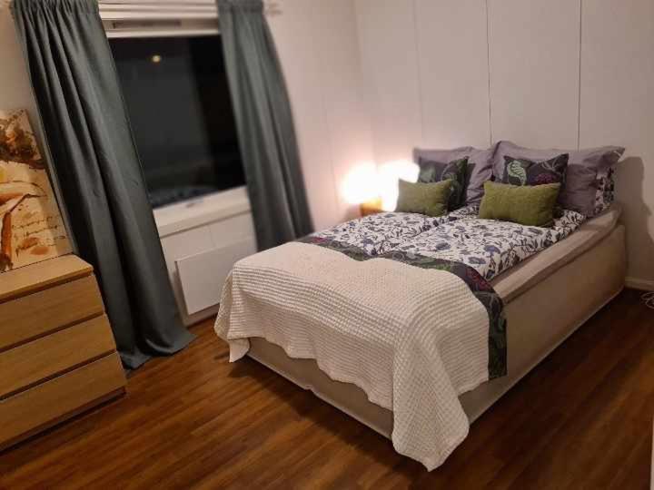 Fjellveien 4 Apartment Vadso Ngoại thất bức ảnh
